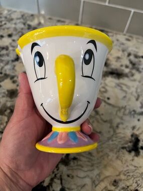 Disney Beauty and the Beast Yellow Handle Ceramic Mug CHIP